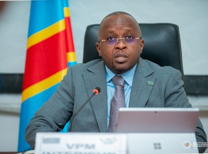 Réhabilitation, réinsertion et prévention, RDC : Jacquemain Shabani prépare la réponse de l’Etat face aux inondations